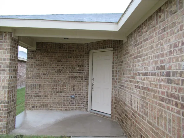 $2,290 | 2301 Carrier Drive, Fate, TX 75189