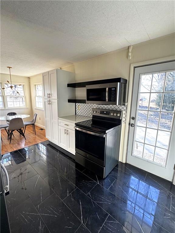 12915 Northwest Porter Road Kansas City, MO 64152 - Photo 9 of 22