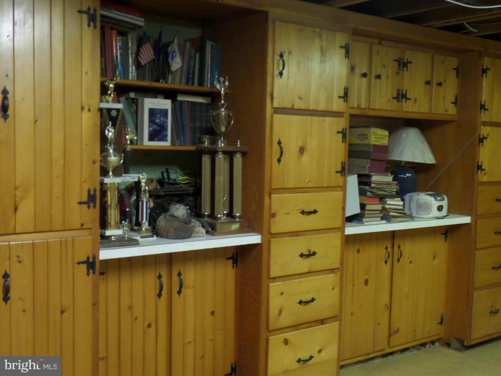 201 Timber Road Lebanon, PA 17042 - Photo 9 of 26 Gallery Image 9