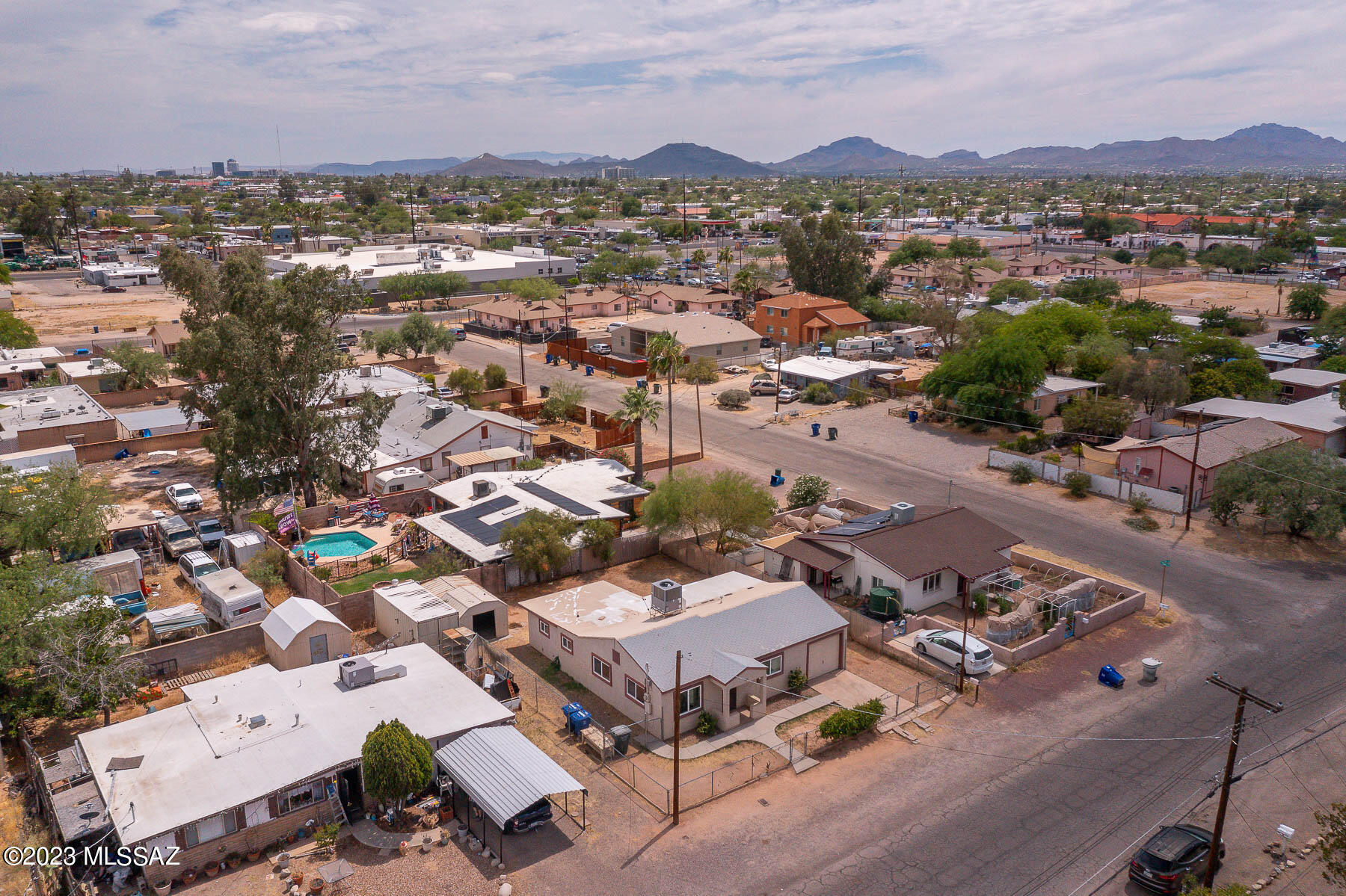 906 East Halcyon Road Tucson, AZ 85719 - Photo 37 of 45