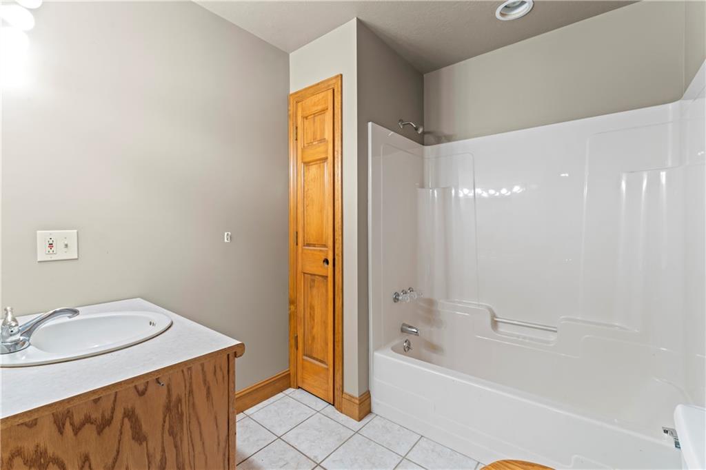 285 Old Scales Road Washington, PA 15301 - Photo 21 of 23 Gallery Image 21