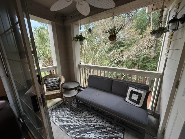 $2,000 | 1600 Long Grove Drive, Unit 226, Mount Pleasant, SC 29464