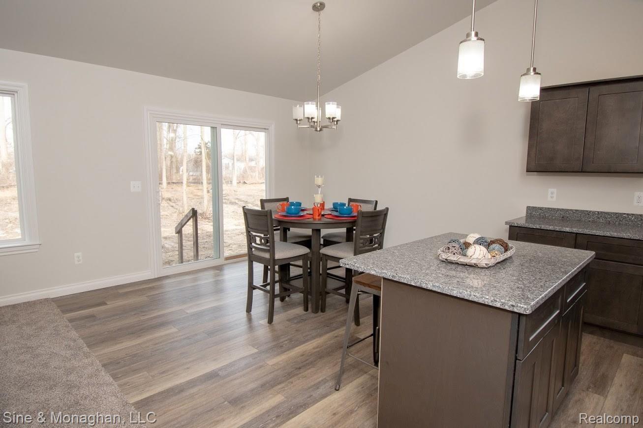 9420 Folkert Road Algonac, MI 48001 - Photo 9 of 44 9430-27.jpg