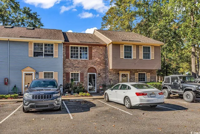 $173,000 | 830 44th Avenue North, Unit I5, Myrtle Beach, SC 29577