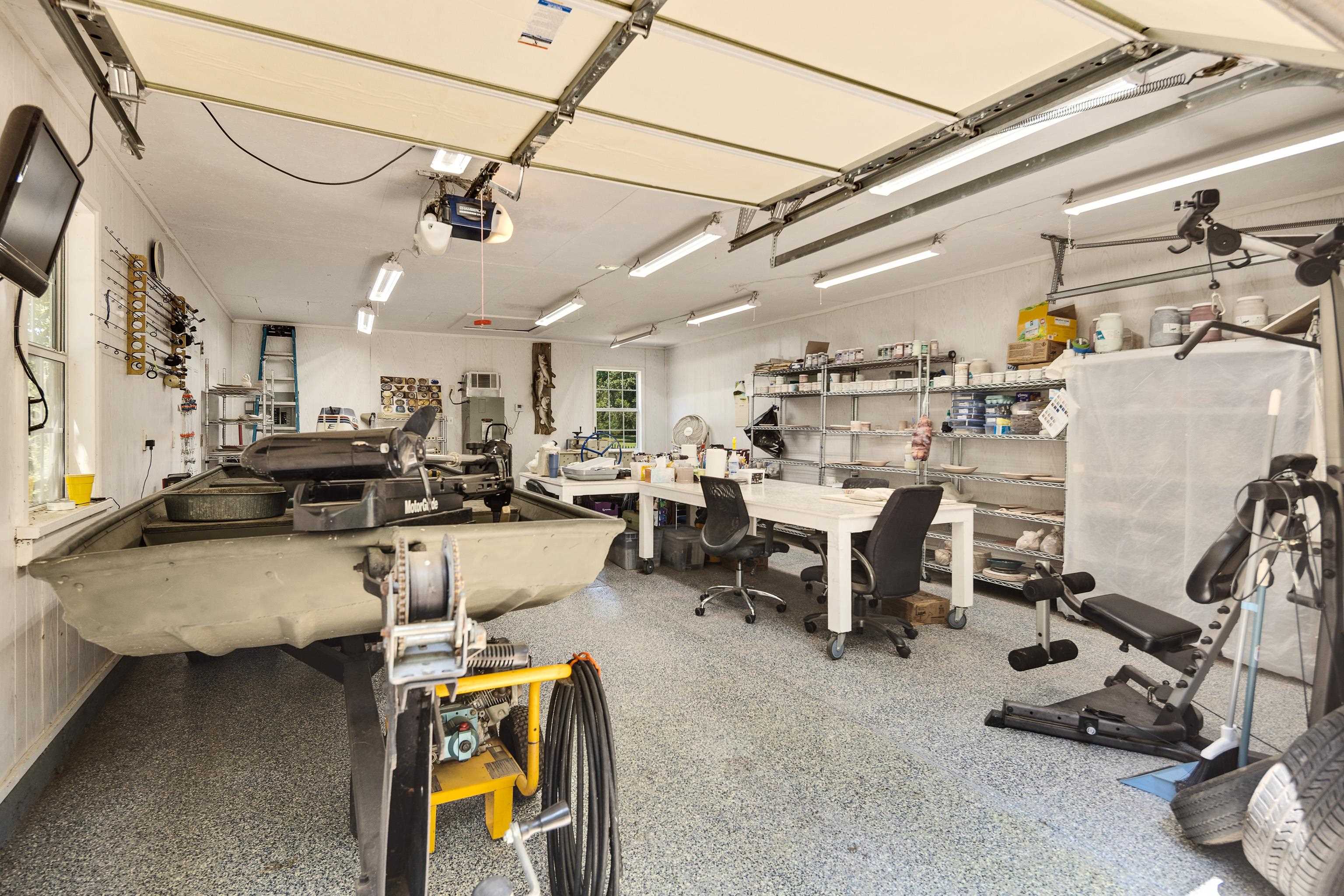 6119 Brunswick Road Arlington, TN 38002 - Photo 36 of 39 a view of a room with gym equipment