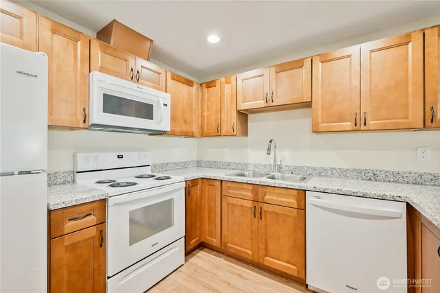 $684,900 | 12200 Northeast 39th Street, Vancouver, WA 98682