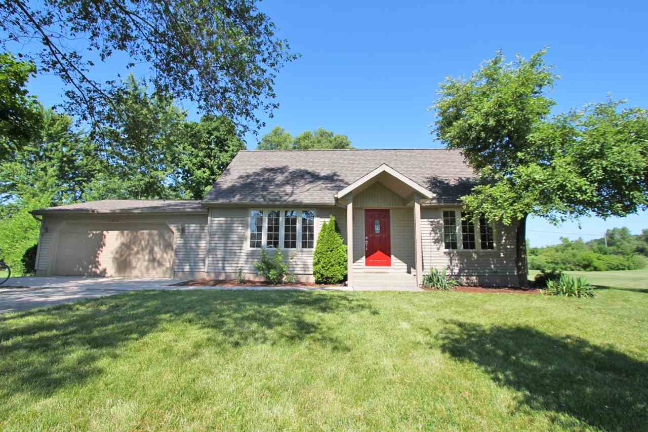 12639 Spencerville Road Harlan, IN 46743 - Photo 1 of 32 Gallery Image 1