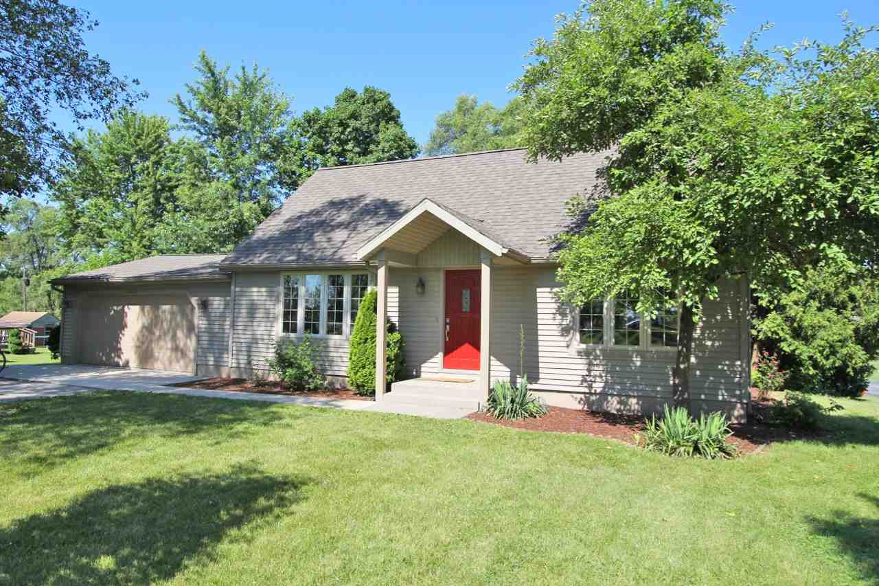 12639 Spencerville Road Harlan, IN 46743 - Photo 2 of 32 Gallery Image 2