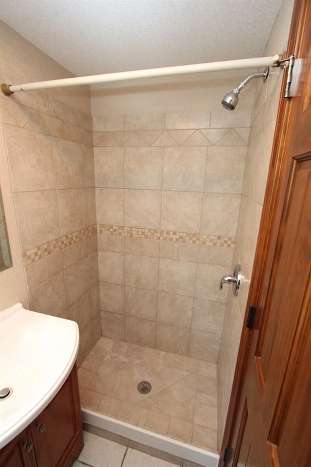 12639 Spencerville Road Harlan, IN 46743 - Photo 19 of 32 Gallery Image 19