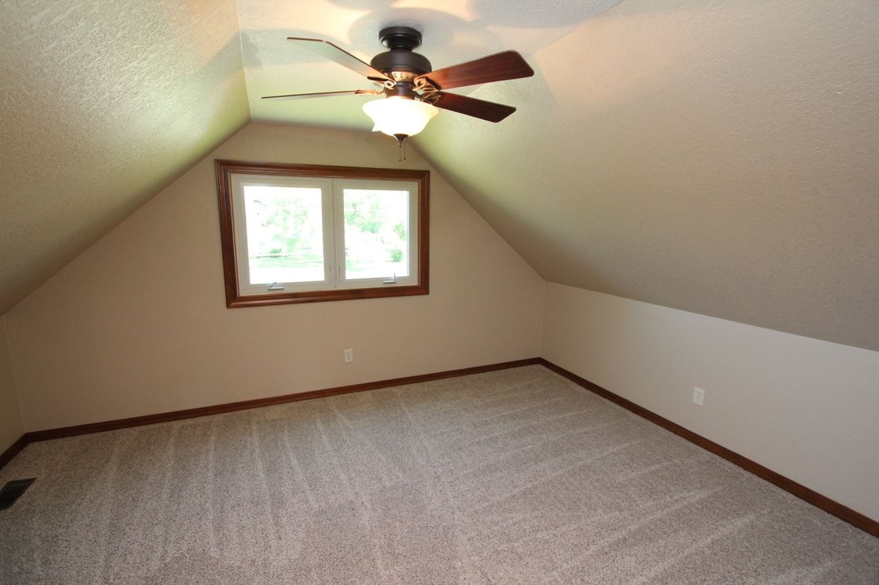 12639 Spencerville Road Harlan, IN 46743 - Photo 20 of 32 Gallery Image 20