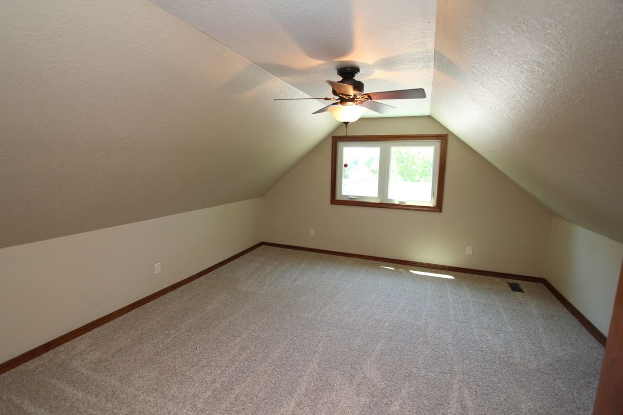 12639 Spencerville Road Harlan, IN 46743 - Photo 21 of 32 Gallery Image 21