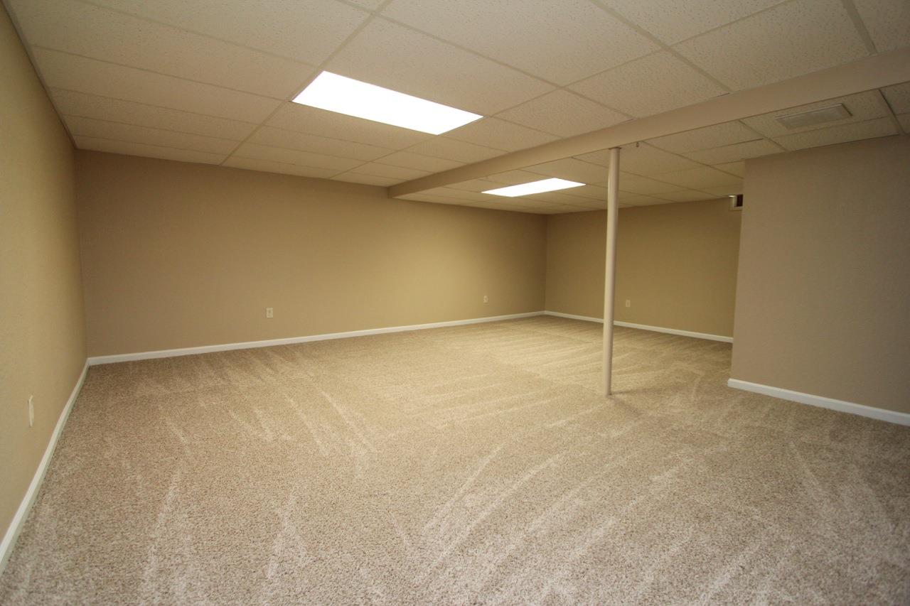 12639 Spencerville Road Harlan, IN 46743 - Photo 23 of 32 Gallery Image 23