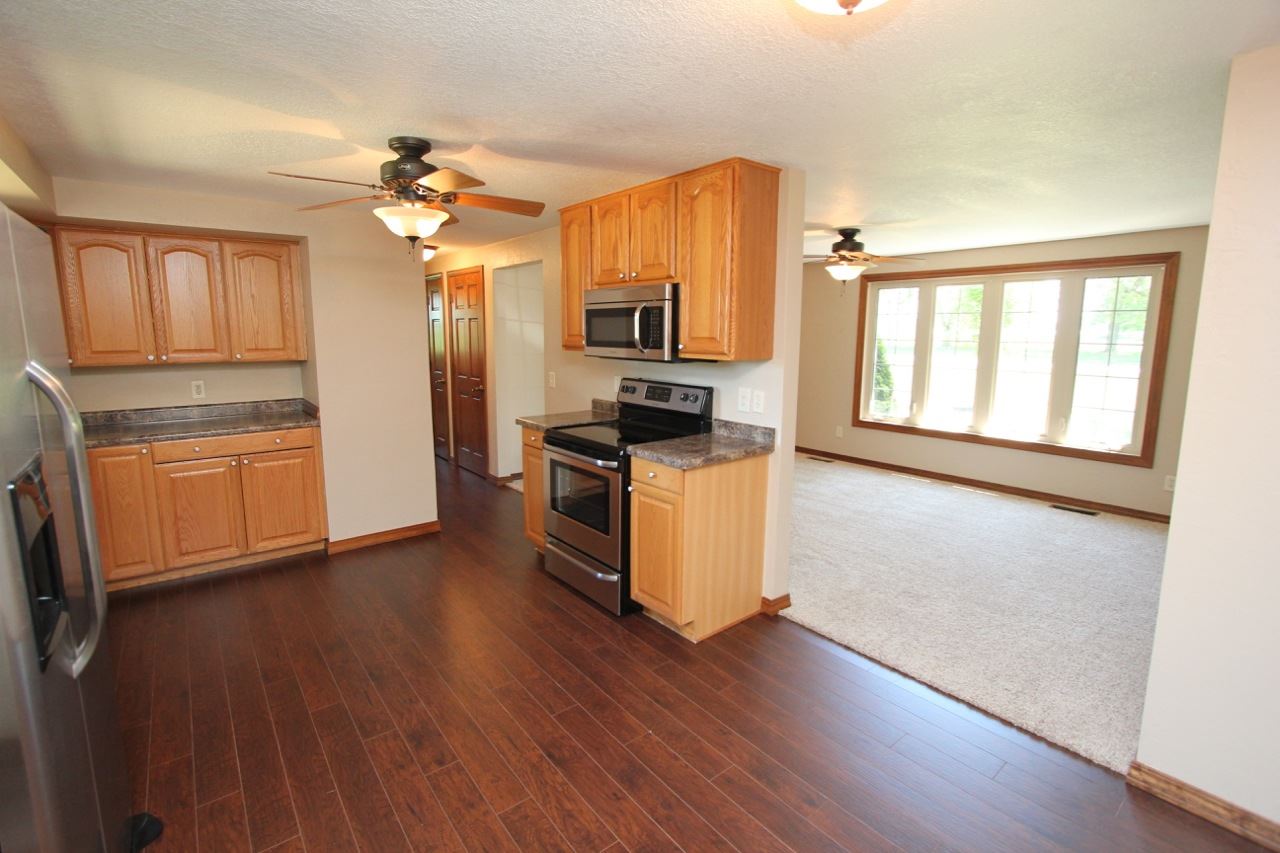 12639 Spencerville Road Harlan, IN 46743 - Photo 10 of 32 Gallery Image 10
