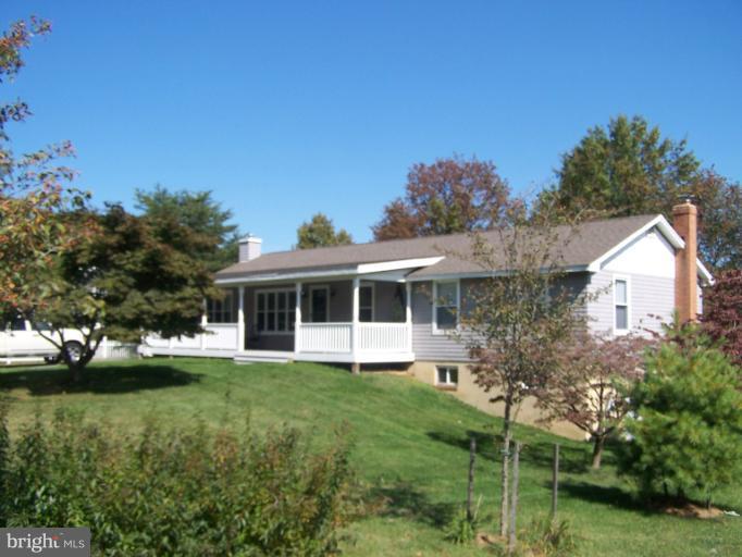 2904 Fairland Road Silver Spring, MD 20904 - Photo 6 of 15 Large Rancher Home sits back from