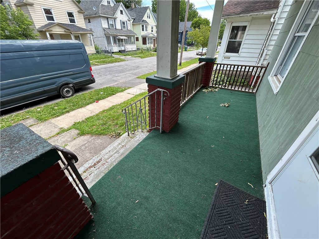 63 Roycroft Drive Rochester, NY 14621 - Photo 4 of 29