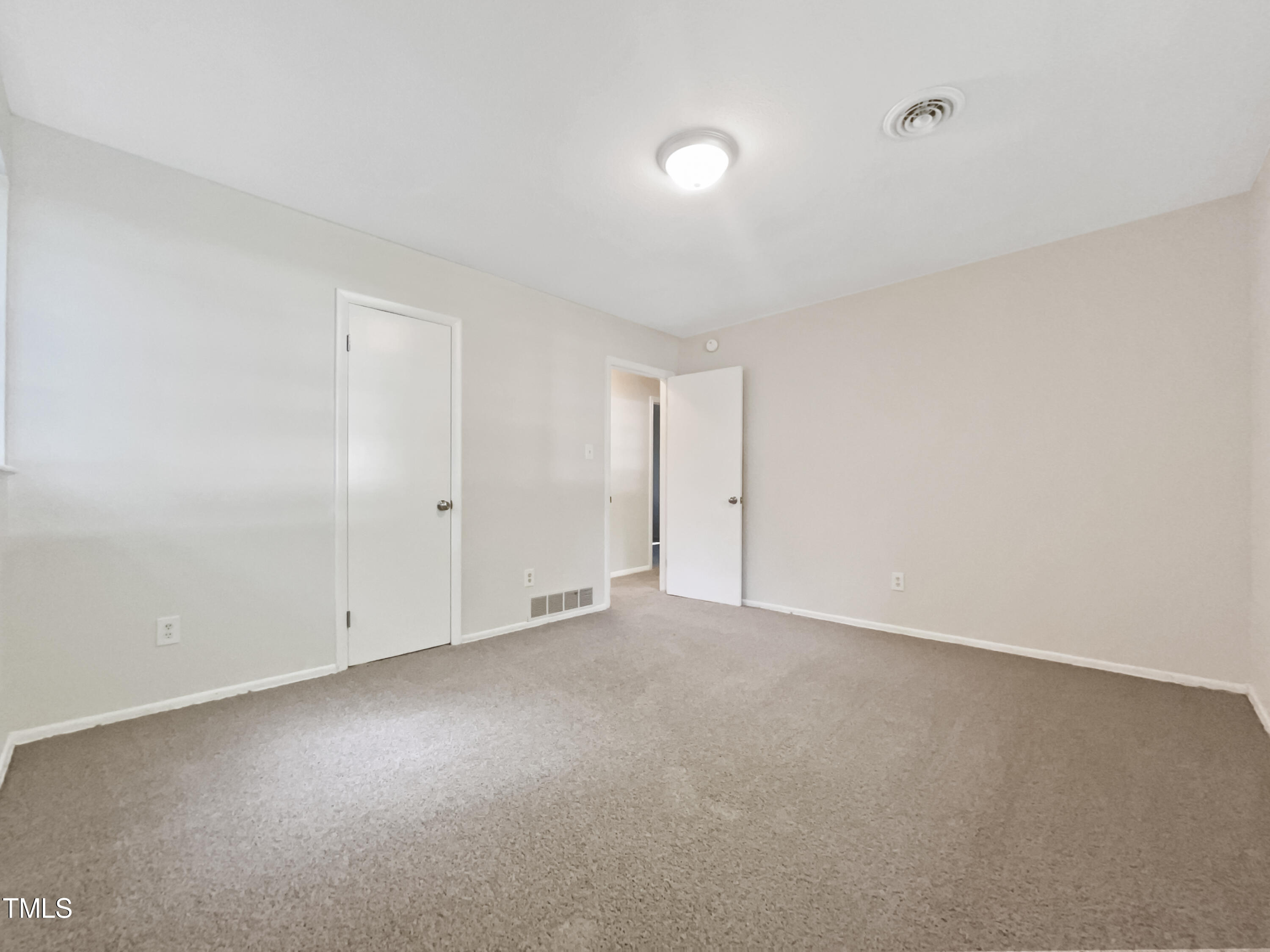 2009 Crawford Road Raleigh, NC 27610 - Photo 12 of 16 listing_11