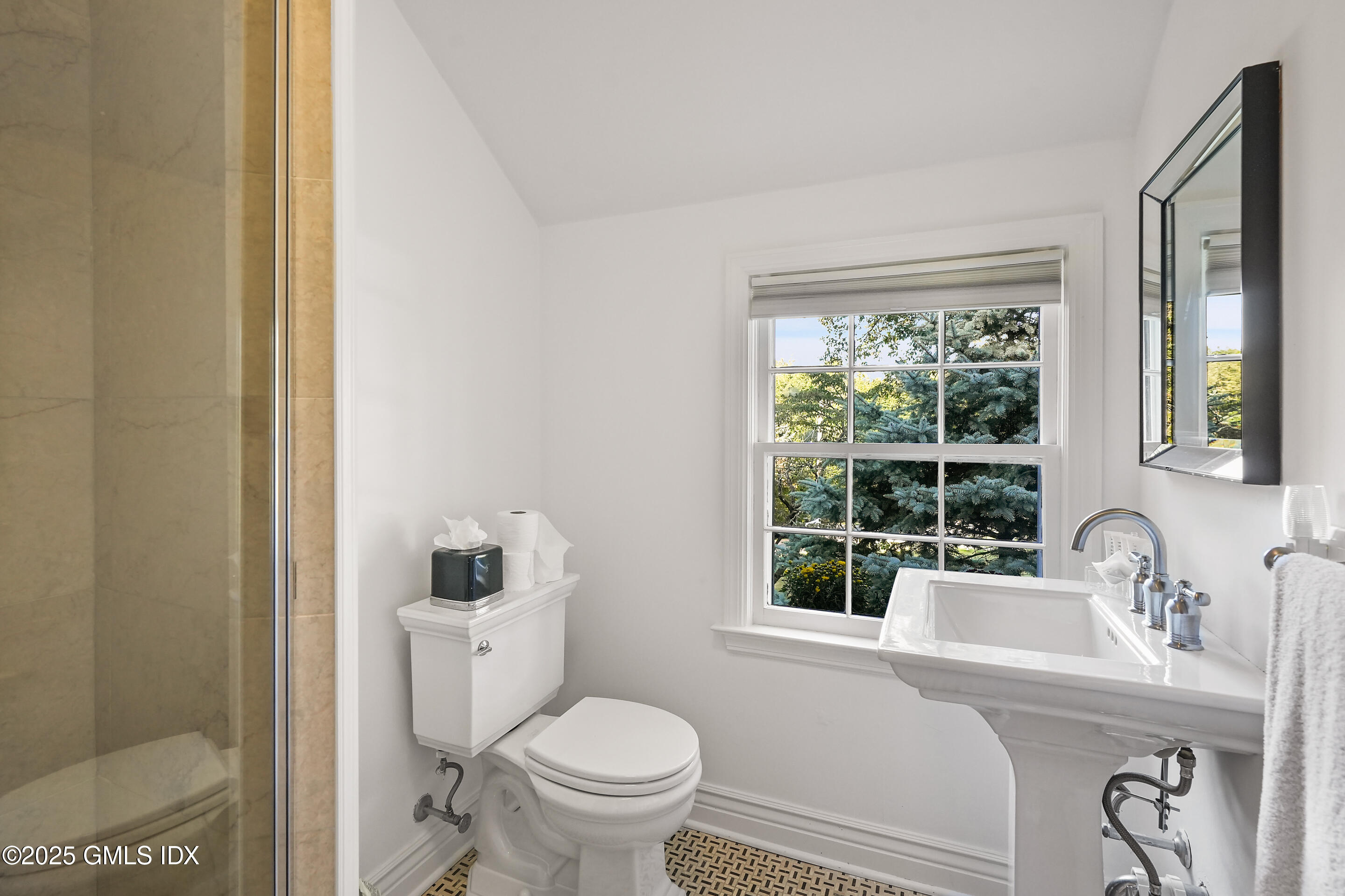 508 Round Hill Road Greenwich, CT 06831 - Photo 38 of 62 7IV02207_1