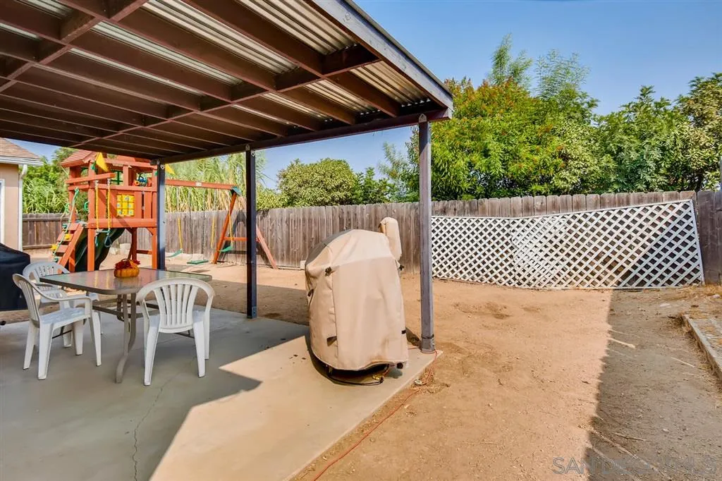 9809 Medina Drive Santee, CA 92071 - Photo 22 of 22 a view of a chairs and table in patio