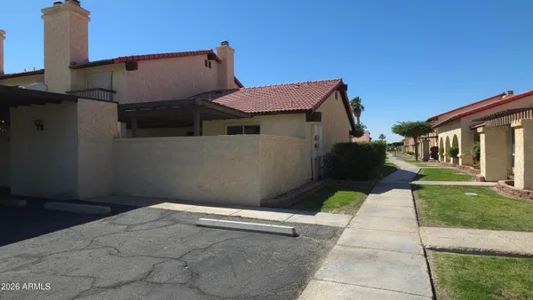 $205,299 | 2155 South 14th Avenue, Unit 27, Yuma, AZ 85364