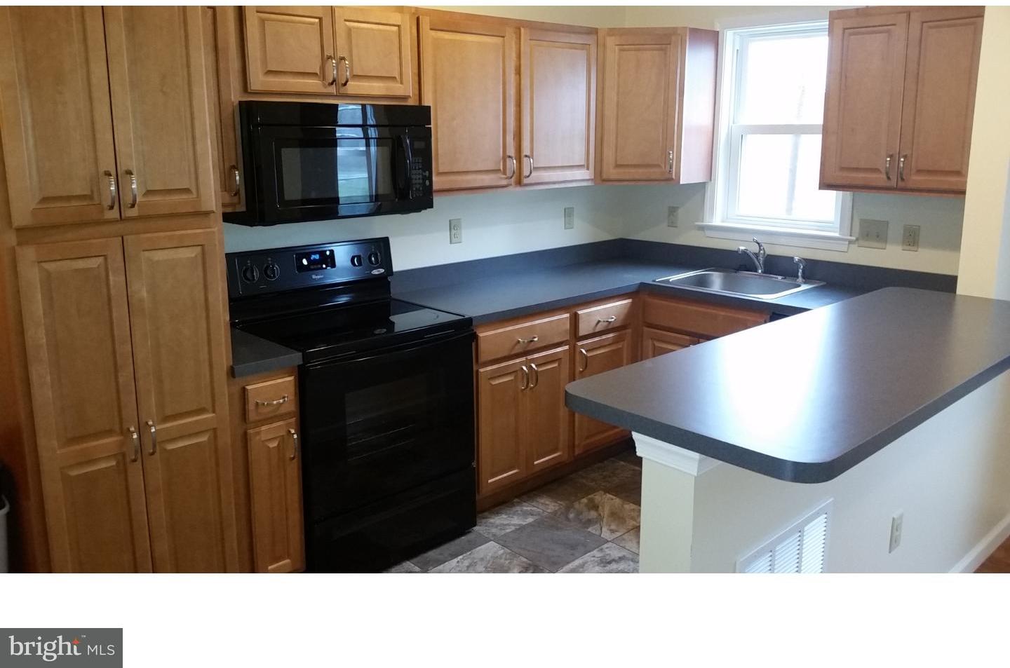 113 2nd Street Shillington, PA 19607 - Photo 4 of 6