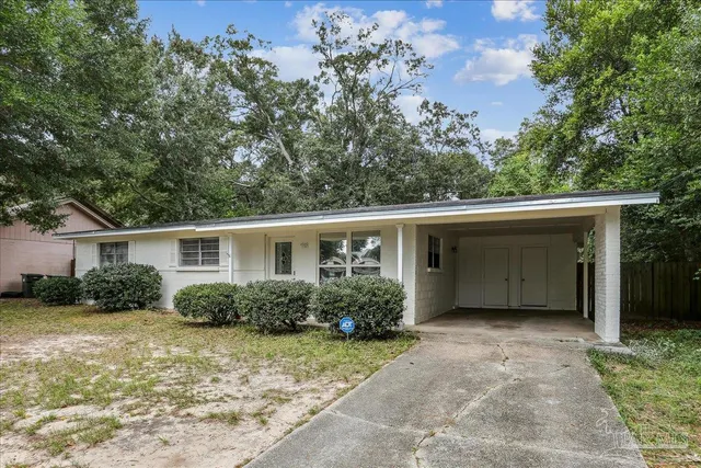 $185,000 | 918 East Montclair Road, Pensacola, FL 32505
