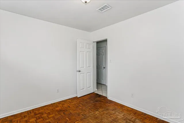 $185,000 | 918 East Montclair Road, Pensacola, FL 32505