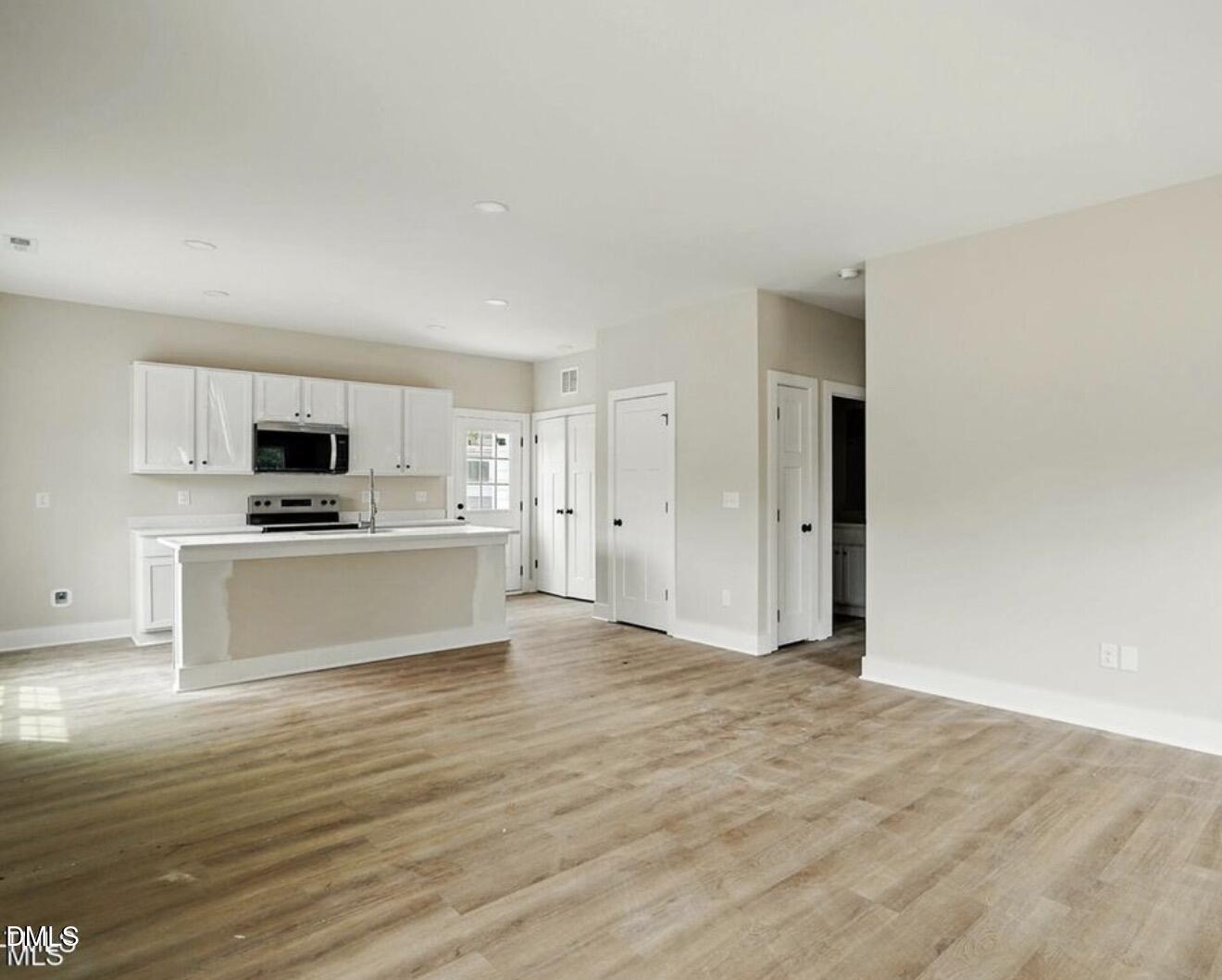 1178 West Blackman Road Dunn, NC 28334 - Photo 2 of 14 IMG_6705