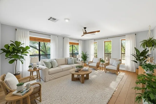 $535,000 | 7804 Phoenix Pass, Austin, TX 78737