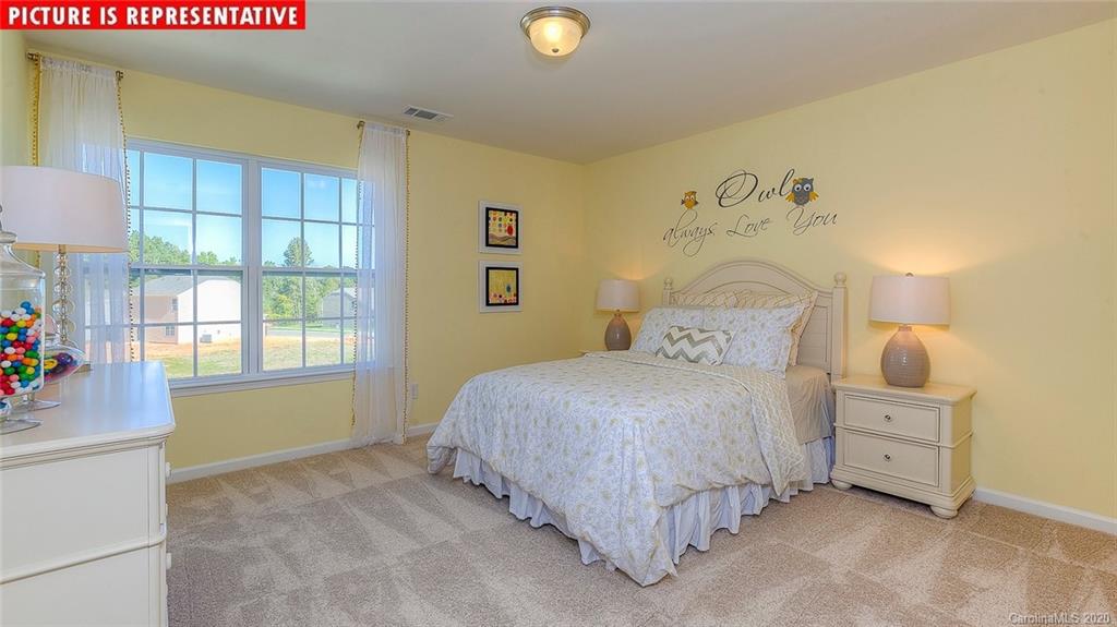 4905 Traynor Road Charlotte, NC 28216 - Photo 20 of 29 Gallery Image 20