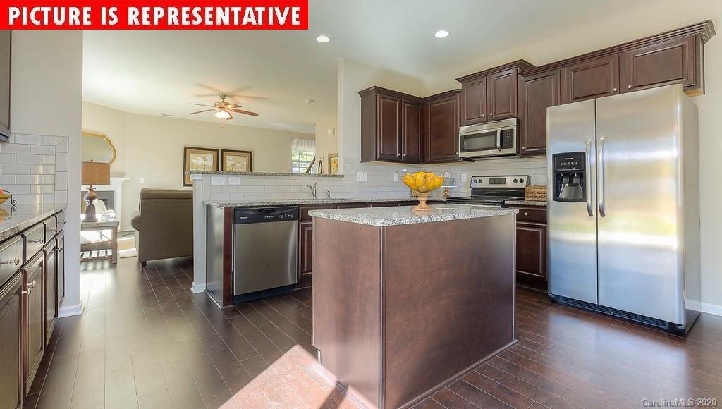 4905 Traynor Road Charlotte, NC 28216 - Photo 7 of 29 Gallery Image 7