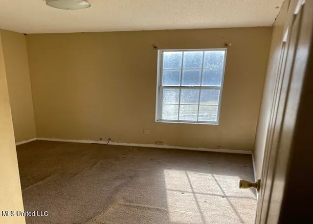 $68,900 | 5603 Highway 7, Waterford, MS 38685