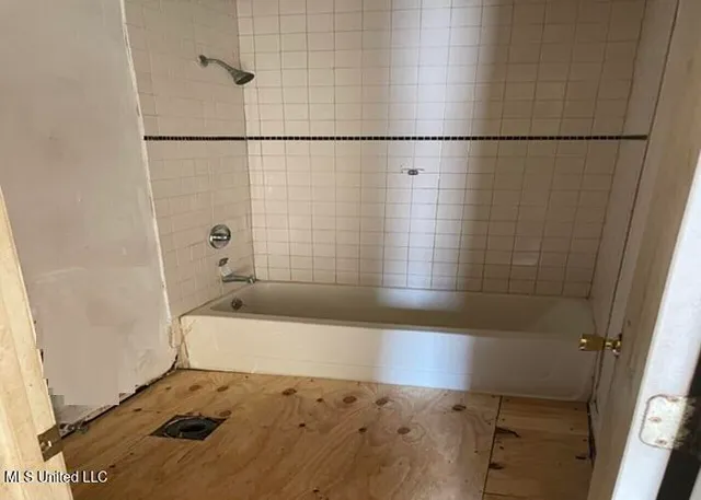 $68,900 | 5603 Highway 7, Waterford, MS 38685