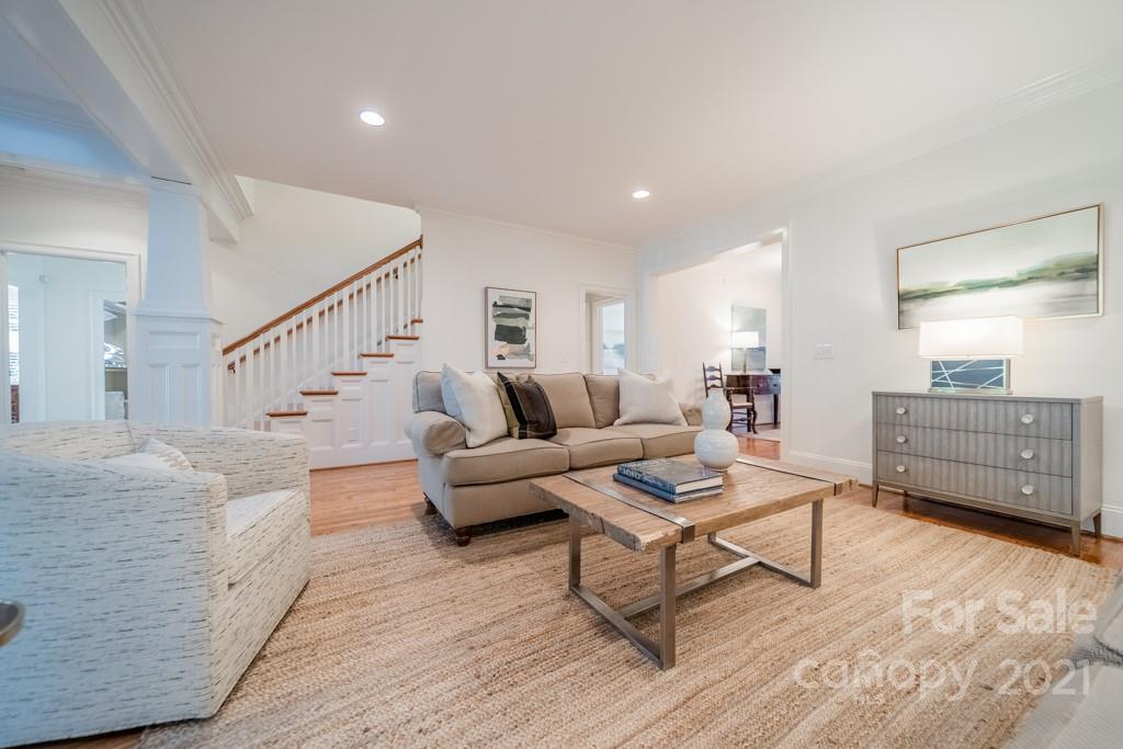 6207 Sharon Acres Road Charlotte, NC 28210 - Photo 11 of 47 Gallery Image 11
