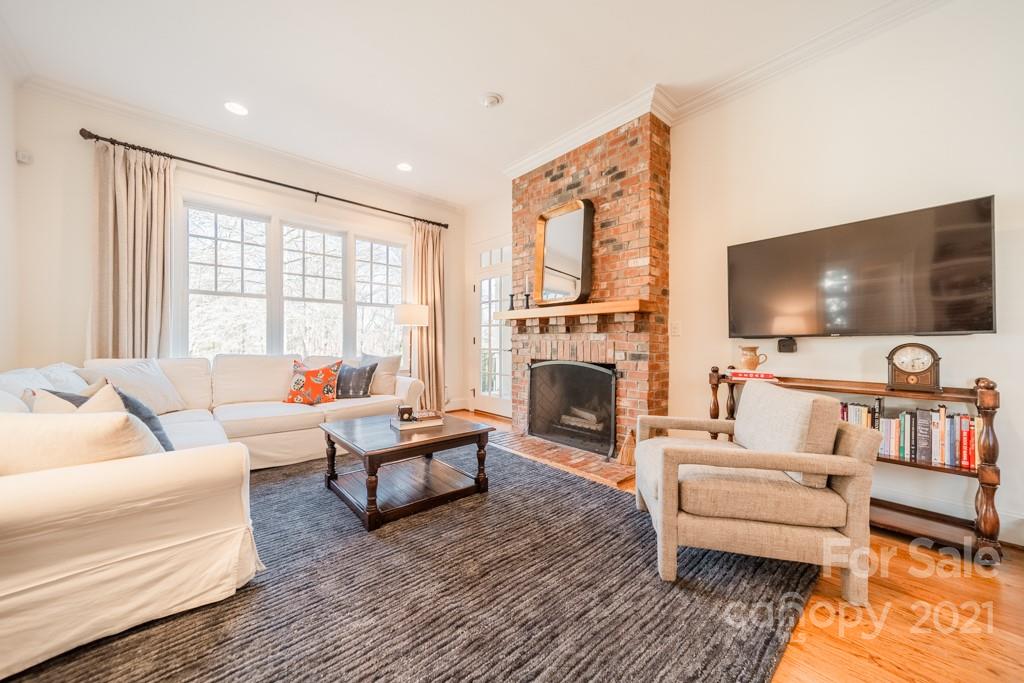 6207 Sharon Acres Road Charlotte, NC 28210 - Photo 17 of 47 Gallery Image 17