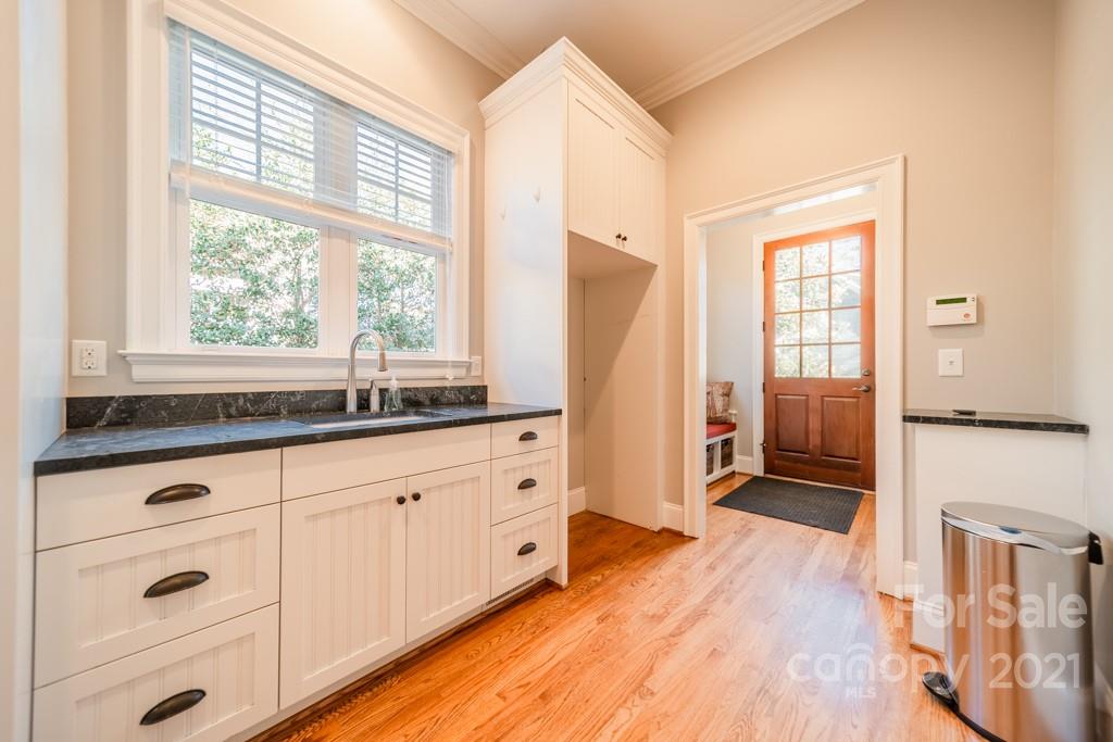 6207 Sharon Acres Road Charlotte, NC 28210 - Photo 20 of 47 Gallery Image 20