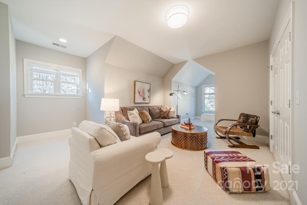 6207 Sharon Acres Road Charlotte, NC 28210 - Photo 36 of 47 Gallery Image 36