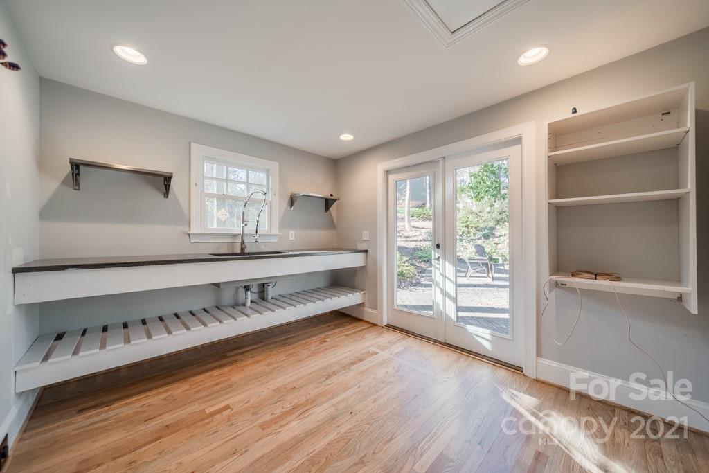 6207 Sharon Acres Road Charlotte, NC 28210 - Photo 45 of 47 Gallery Image 45