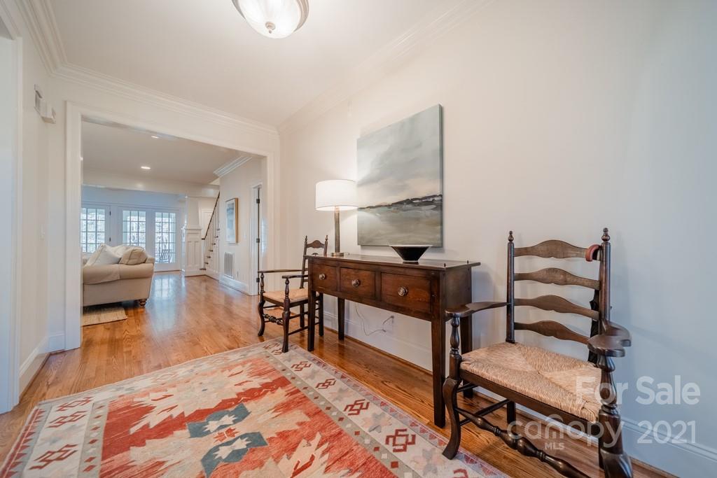 6207 Sharon Acres Road Charlotte, NC 28210 - Photo 7 of 47 Gallery Image 7