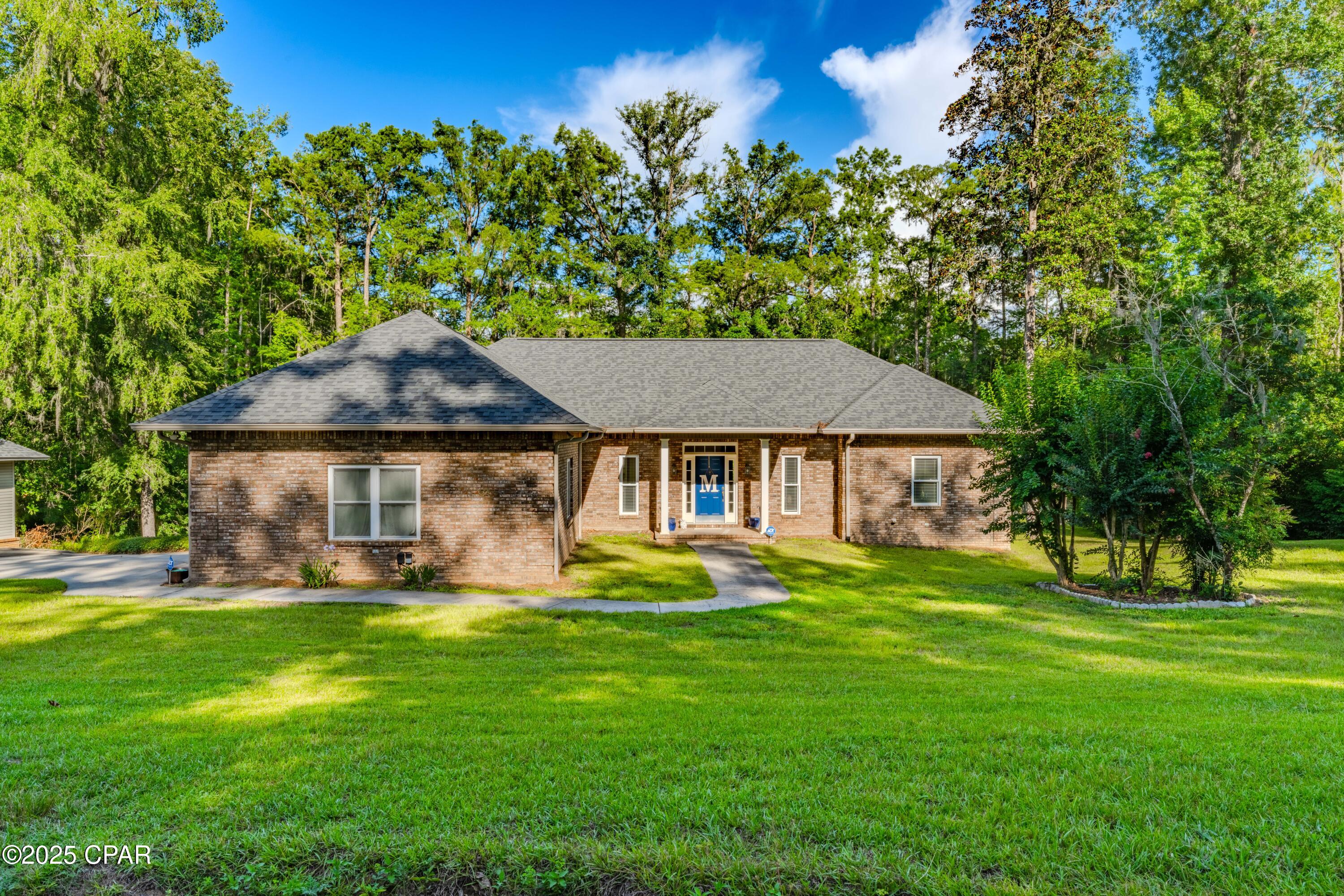 5255 Limestone Lane Marianna, FL 32446 - Photo 3 of 50