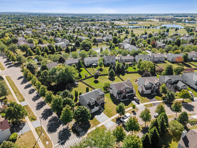 2602 Lundquist Drive Aurora, IL 60503 - Photo 29 of 30 an aerial view of multiple house