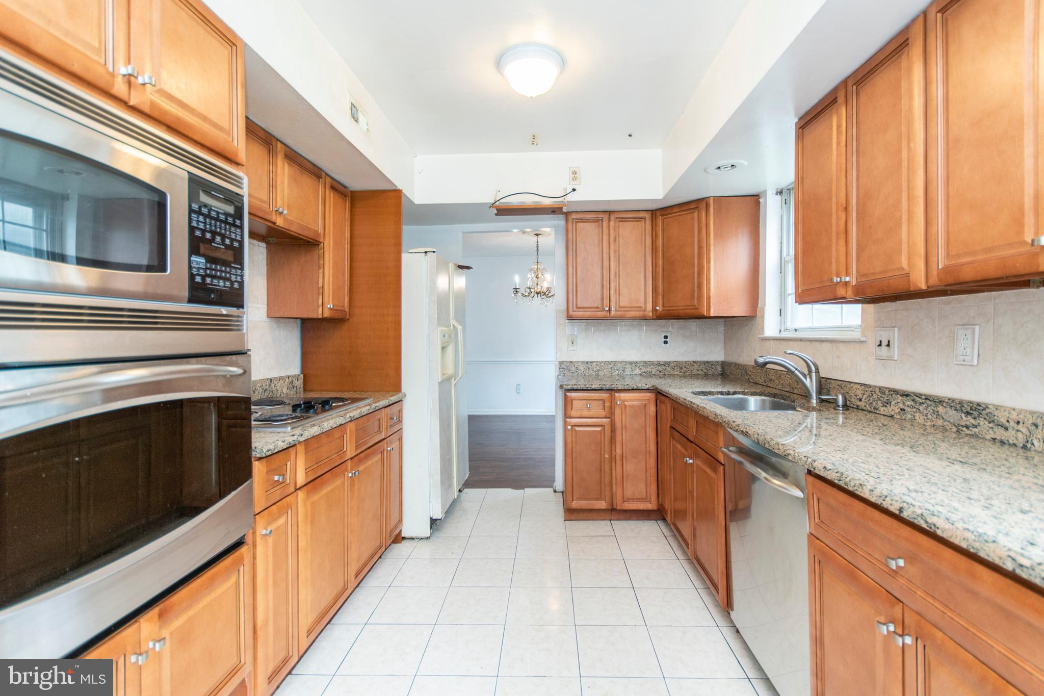7705 Oak Lane Road Cheltenham, PA 19012 - Photo 19 of 40 Gallery Image 19