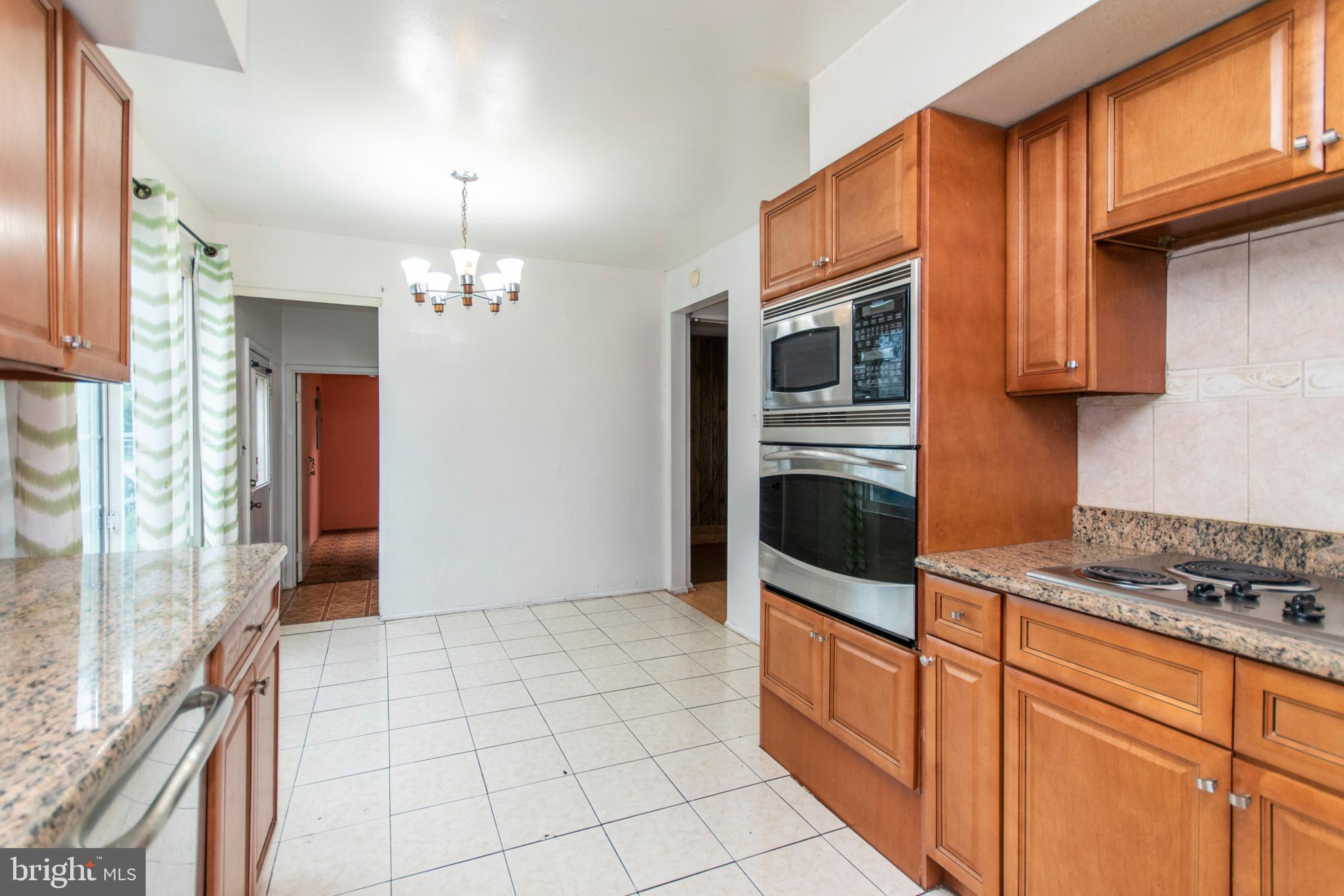 7705 Oak Lane Road Cheltenham, PA 19012 - Photo 22 of 40 Gallery Image 22