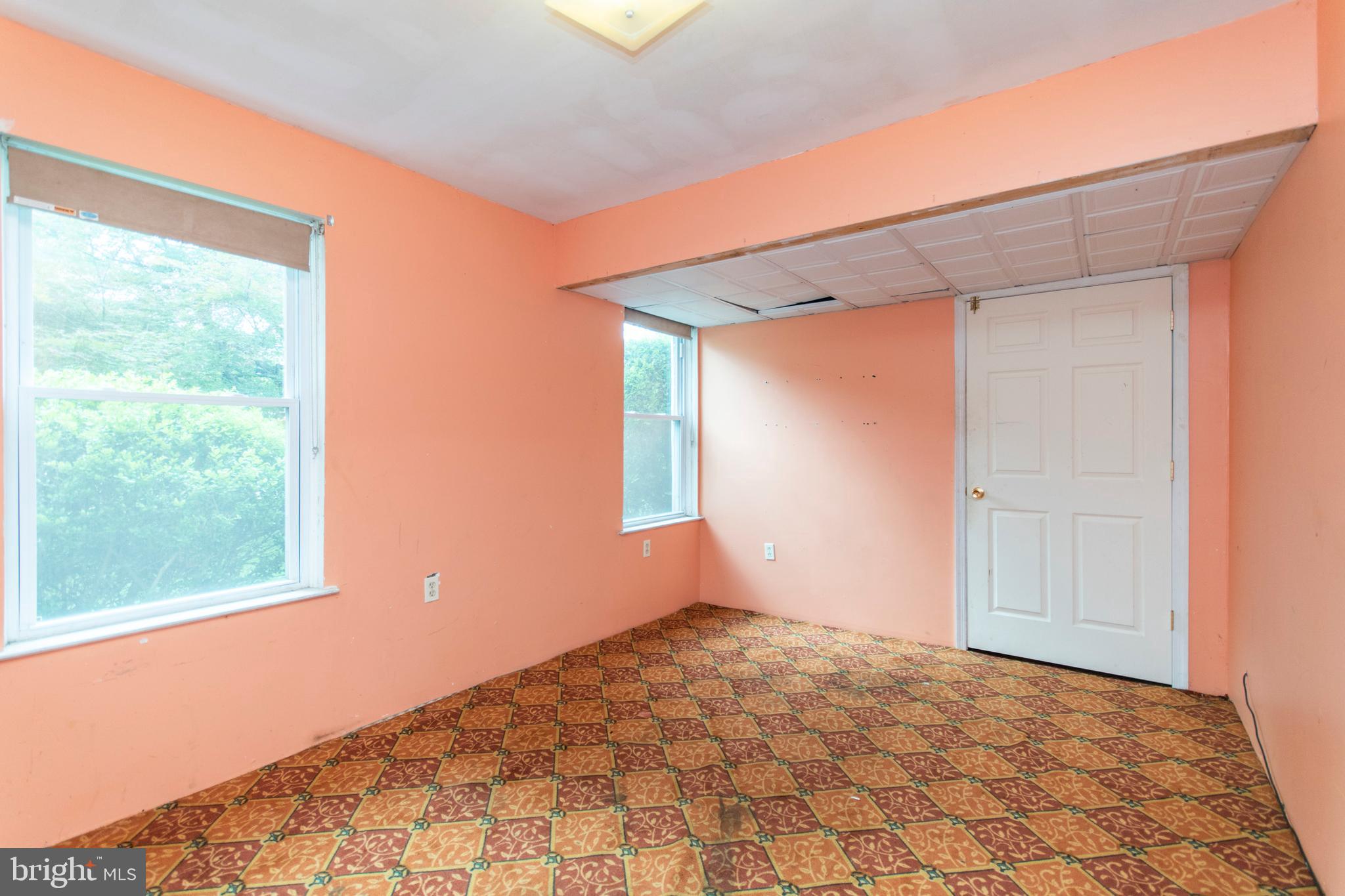 7705 Oak Lane Road Cheltenham, PA 19012 - Photo 24 of 40 Gallery Image 24