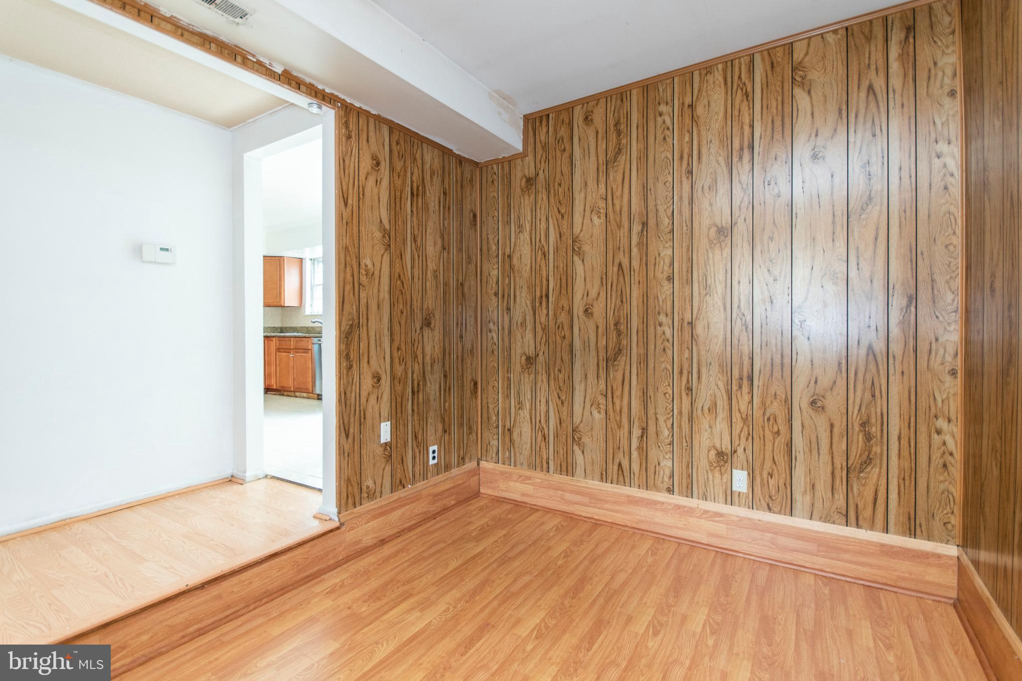 7705 Oak Lane Road Cheltenham, PA 19012 - Photo 10 of 40 Gallery Image 10