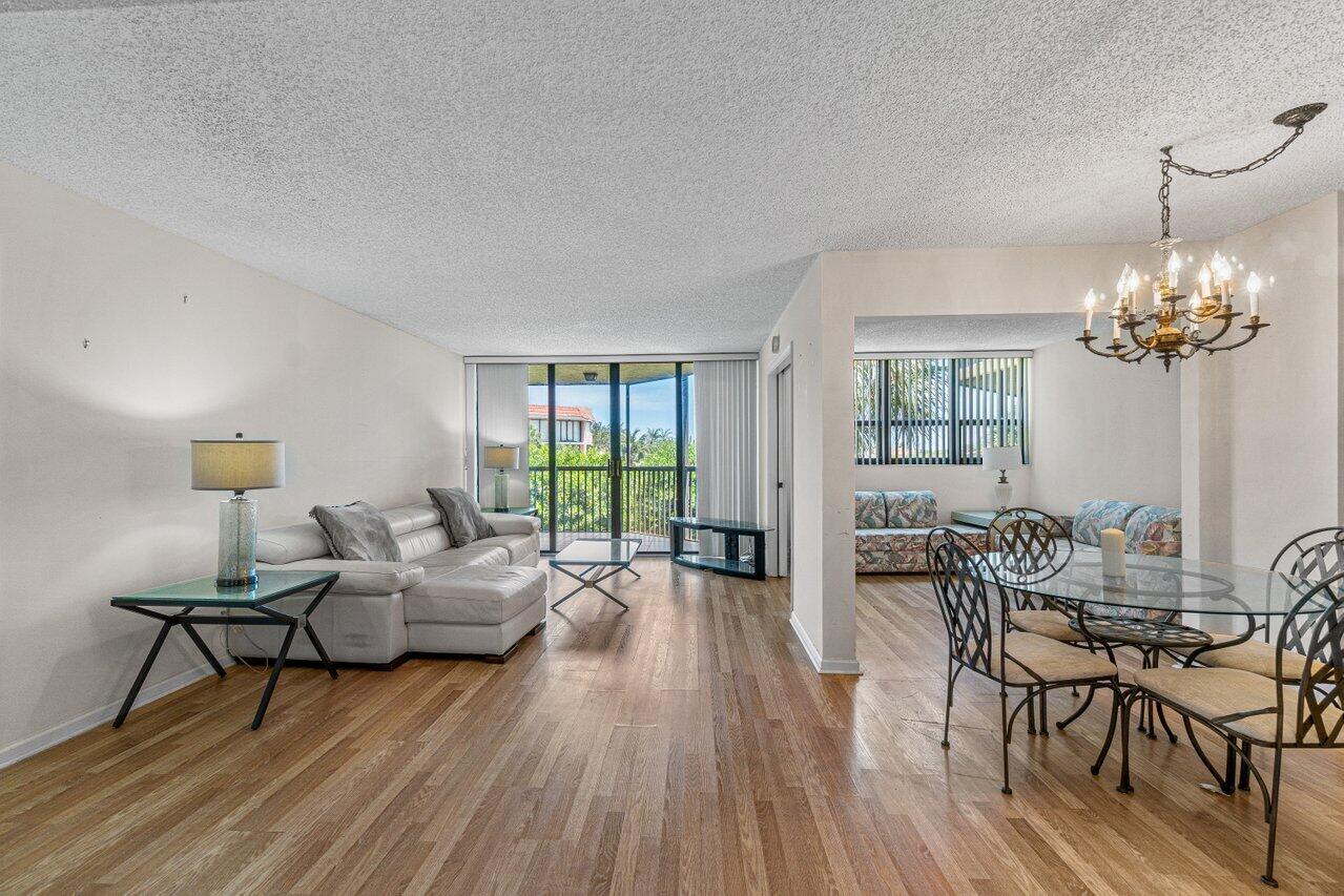800 Jeffery Street, Unit 308 Boca Raton, FL 33487 - Photo 5 of 38 004-800JefferyStreet-BocaRaton-FL-33487-
