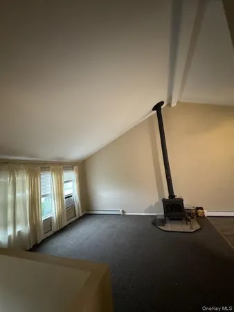 $4,000 | 650 North Dunton Avenue, East Patchogue, NY 11772