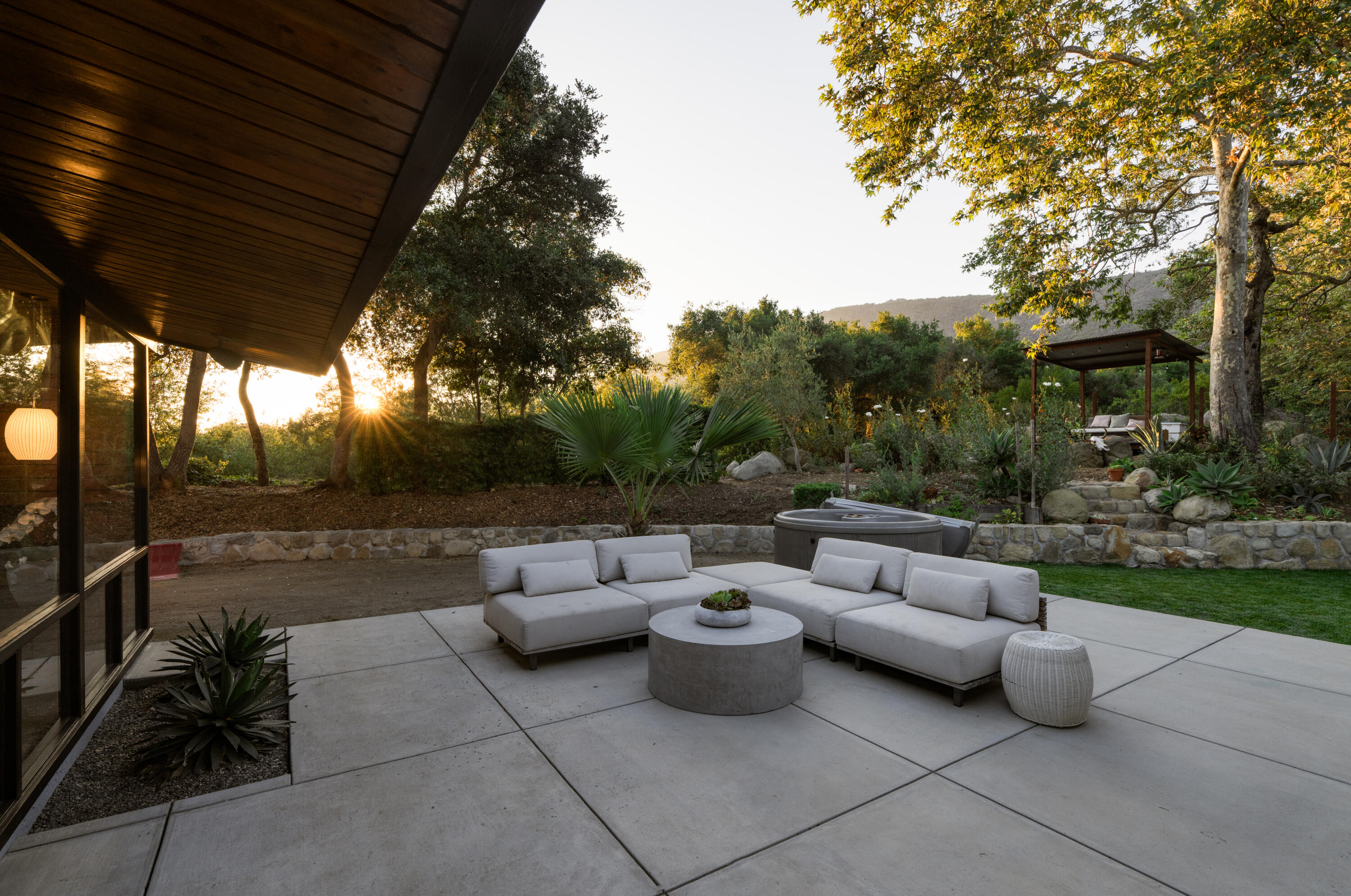 3880-3882 Foothill Road Carpinteria, CA 93013 - Photo 17 of 30 Mountain Views