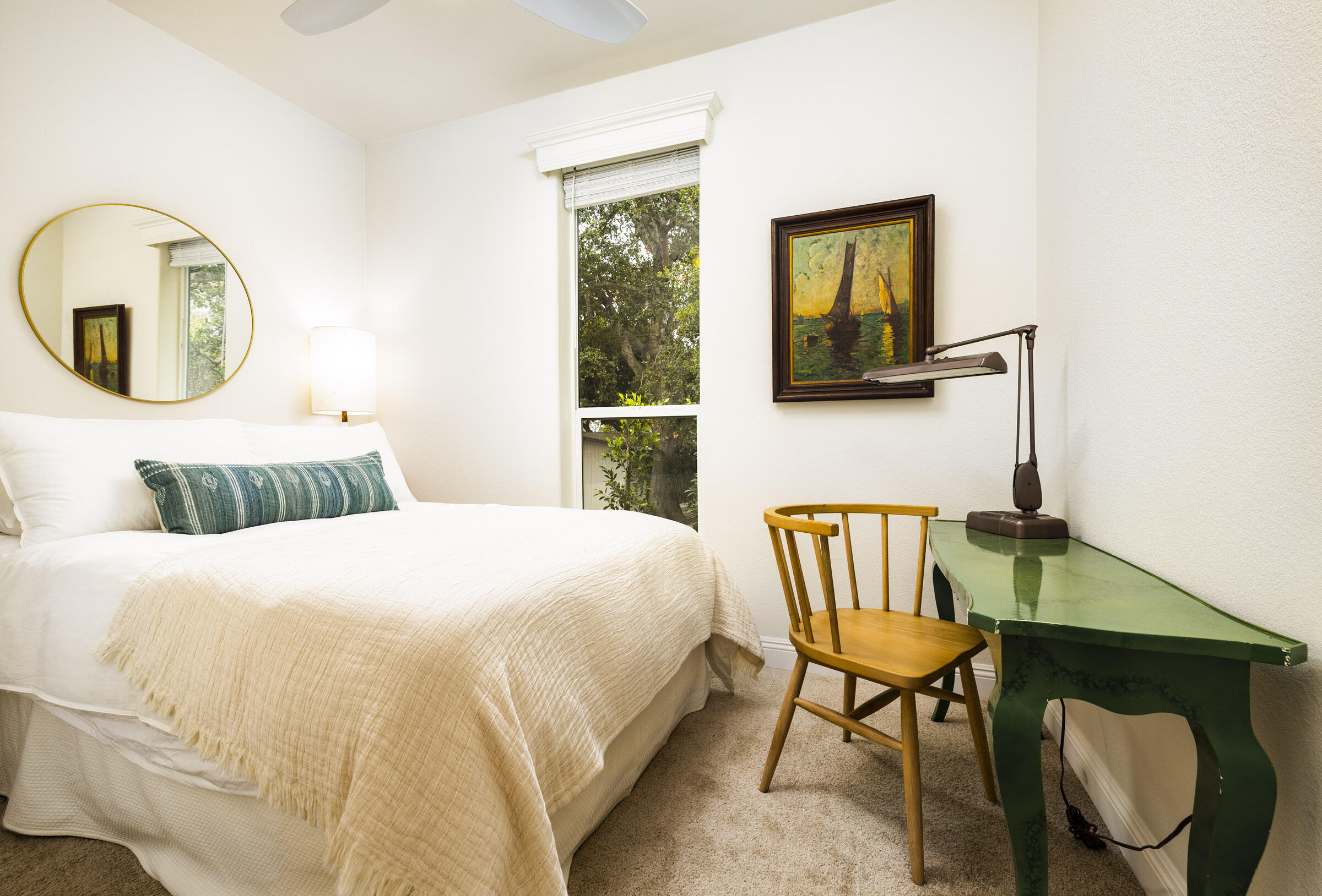 3880-3882 Foothill Road Carpinteria, CA 93013 - Photo 28 of 30 Guest Bedroom