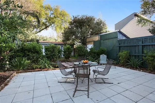 $5,000 | 4217 Camp Street, New Orleans, LA 70115