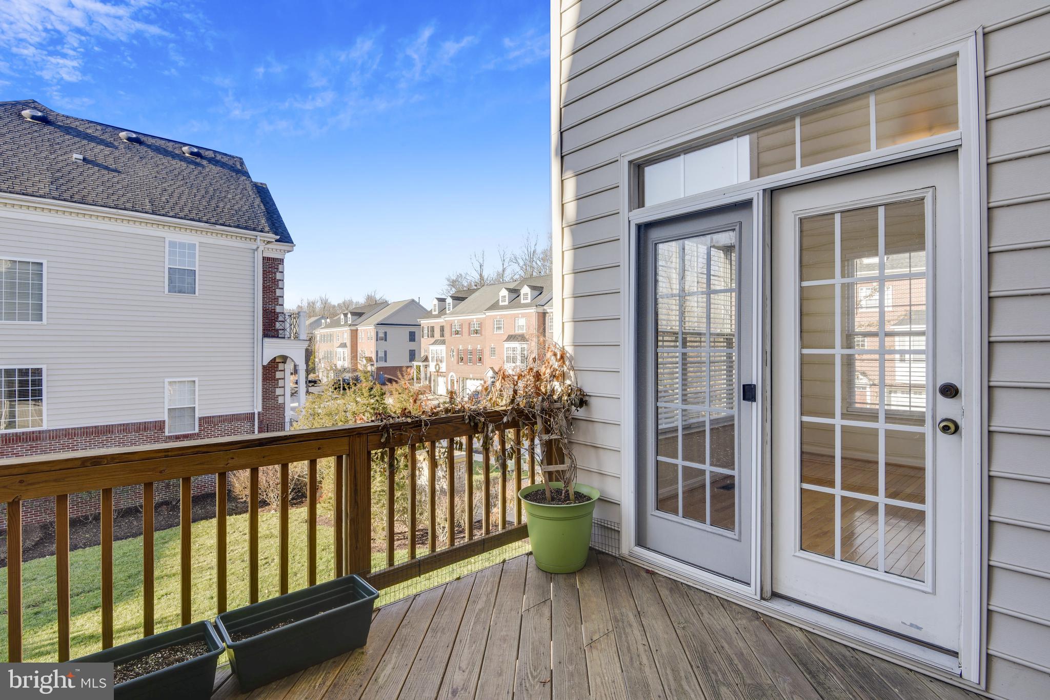 2302 Noblewood Road Edgewater, MD 21037 - Photo 7 of 40 Deck
